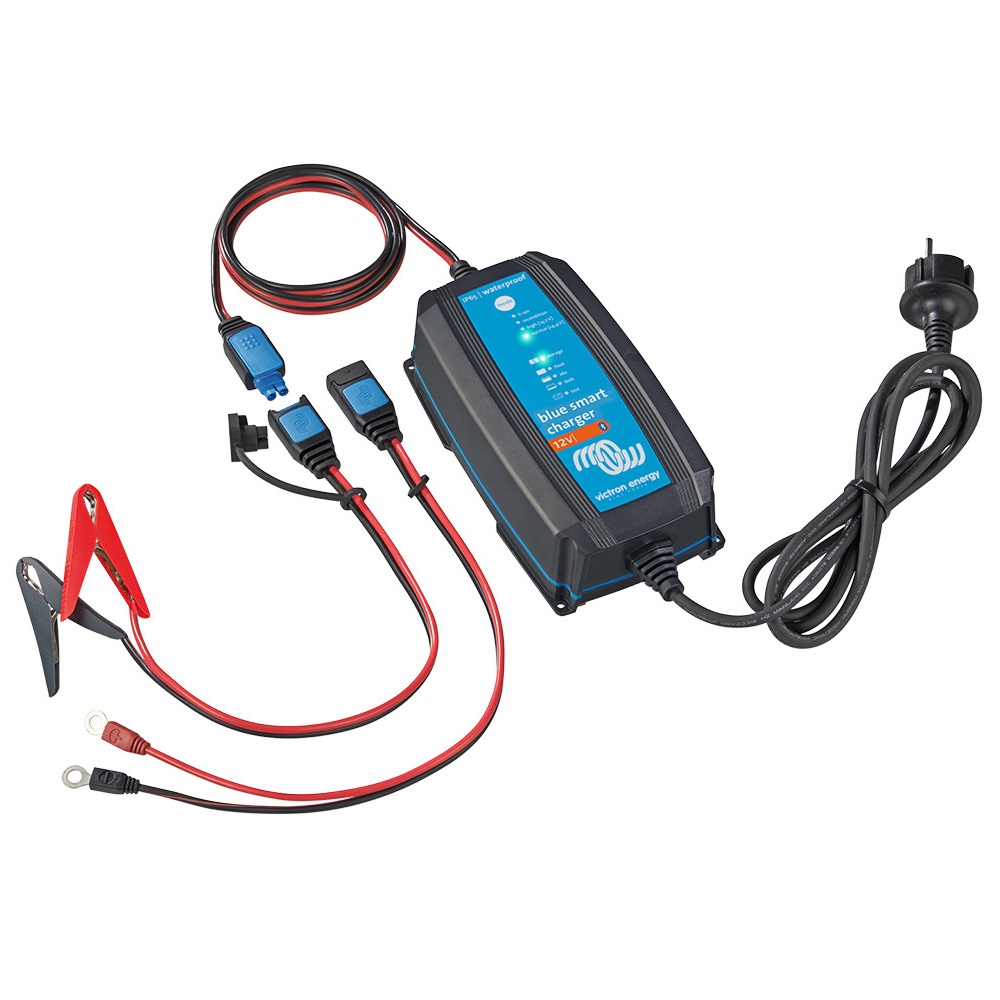 Blue Smart IP65 Charger 12/25(1) 230V CEE 7/17