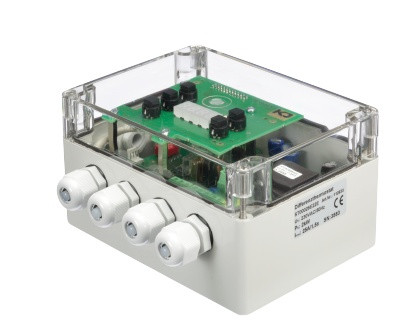 [521008820] Universal thermostat